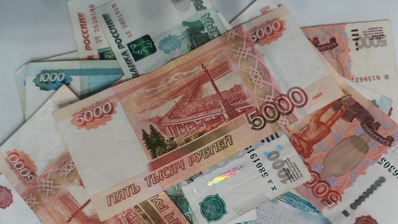 Новый сюрприз от властей - пенсионеры не верят своему счастью: кому полагается приличная надбавка В Государственную Думу Российской Федерации вне...