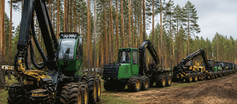 Компания «Амкодор-Онего» провела презентацию ле...