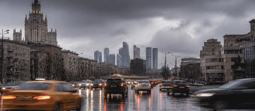 МЧС предупреждает о дожде и грозе в Москве 22 с...
